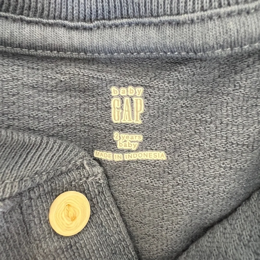 2T Boys Long Sleeve Shirt Bundle - Picture 2 of 4